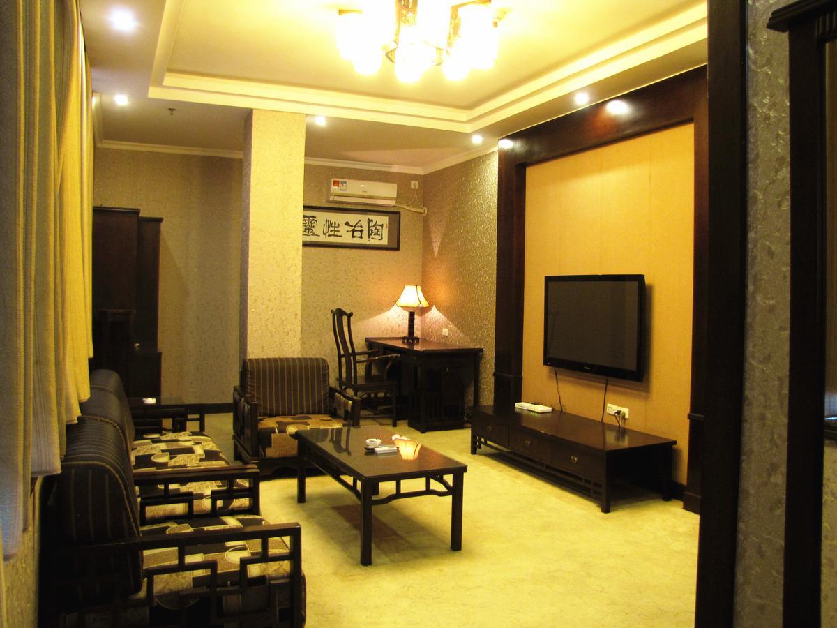 Nantian Grand Hotel Liuzhou Exterior photo